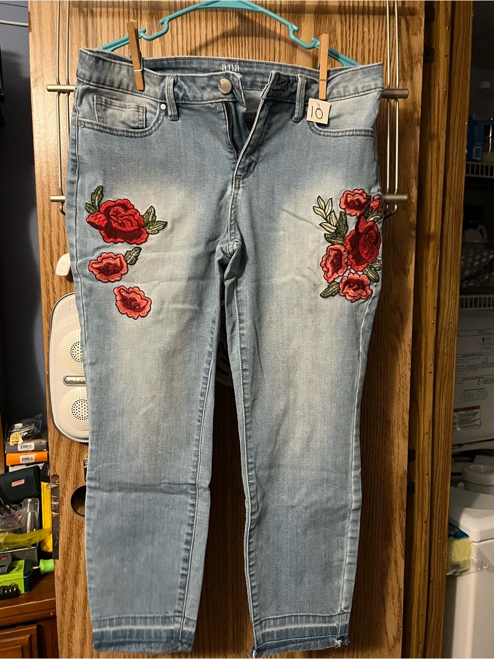 a.n.a Light Blue Denim Capri Pants with Red Rose Embroidery